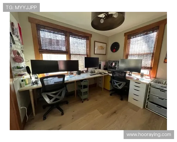 泰晤士报称纽卡下月禁居家办公 泰晤士报称纽卡下月禁居家办公